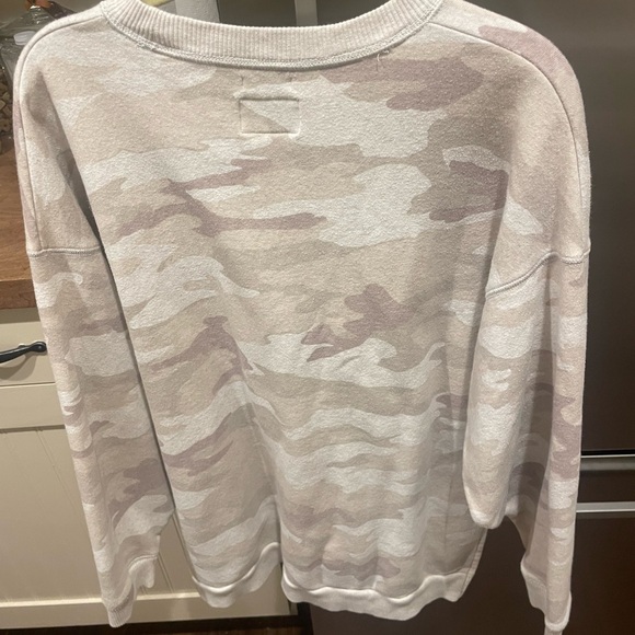 AE Neutral Camo Oversized Crewneck - Picture 3 of 4